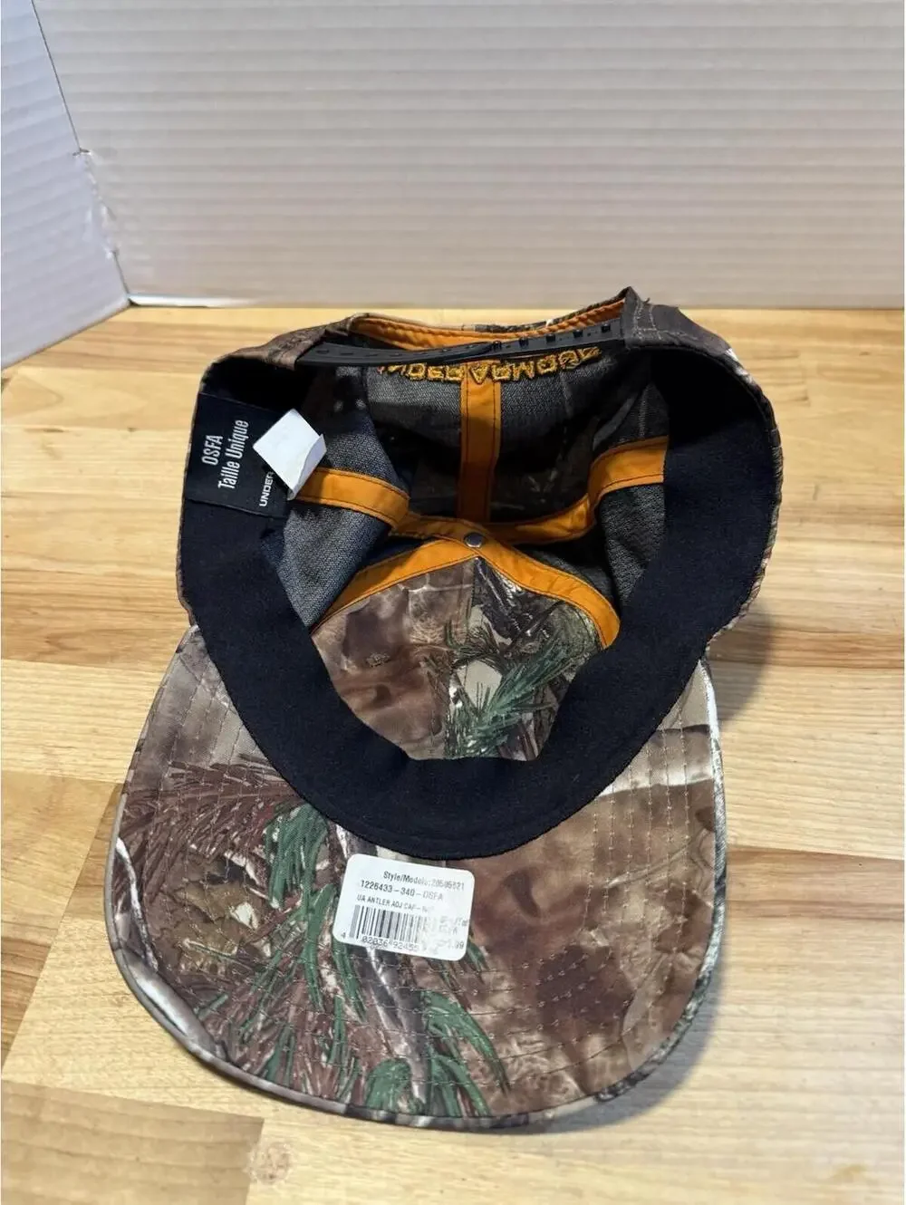 Under Armour RealTree Hat Branch Logo Baseball Cap Camo/Orange OSFA  Hunting 93